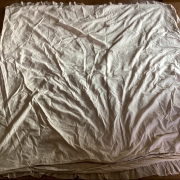 Urban Outfitters Bedding Urban Outfitters Plum Bow Fullqueen Light